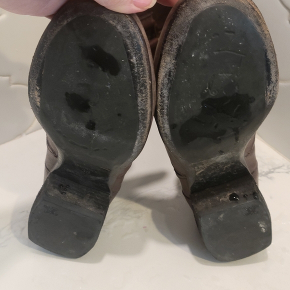 Modern Vintage Maia Leather Moto Boots - Picture 4 of 6